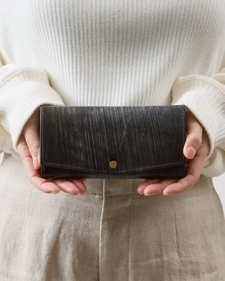 小さい財布、薄い財布などのレザーアイテム専門通販 com-ono