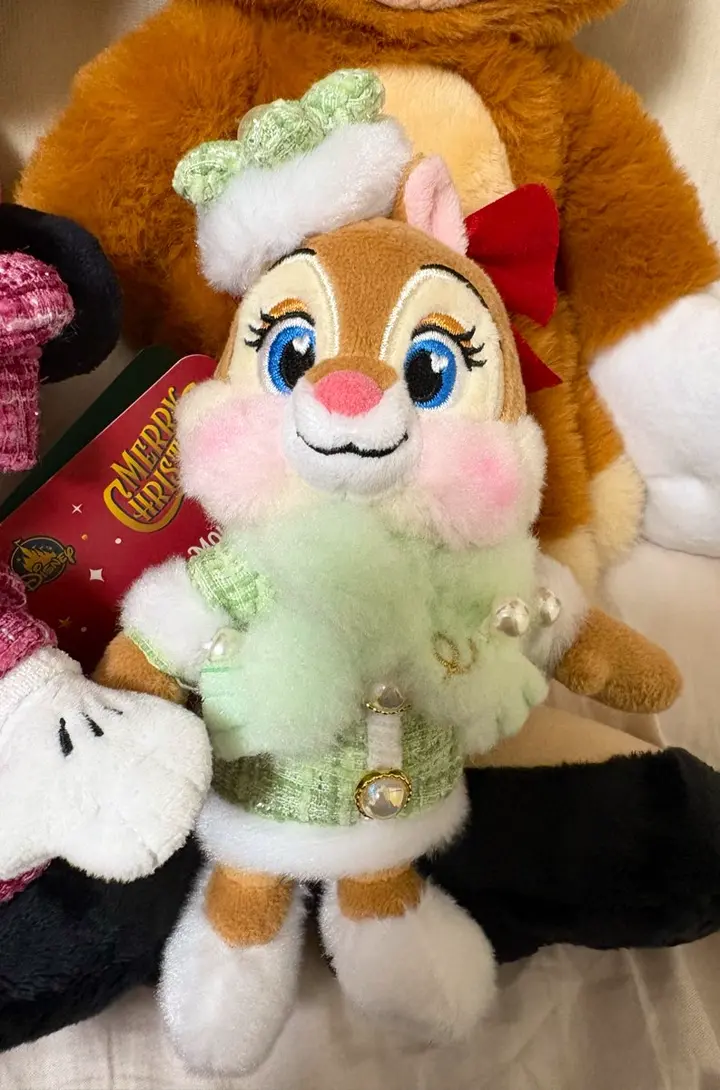 　2025新品　クリスマス限定　カップ　ぬいぐるみ サラブレッドコレクション】大好評！！MEGA BIGぬいぐるみの第3