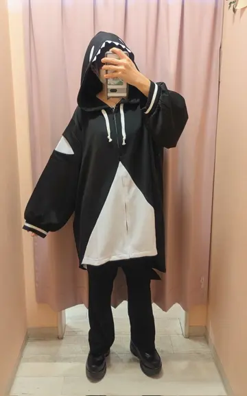 はらぺこシャチパーカー ｜ Favorite