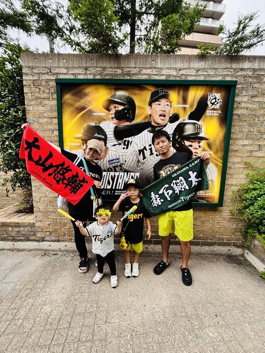 A_在庫】2025 JERA セ・リーグ優勝記念 寄書きサインフェイス