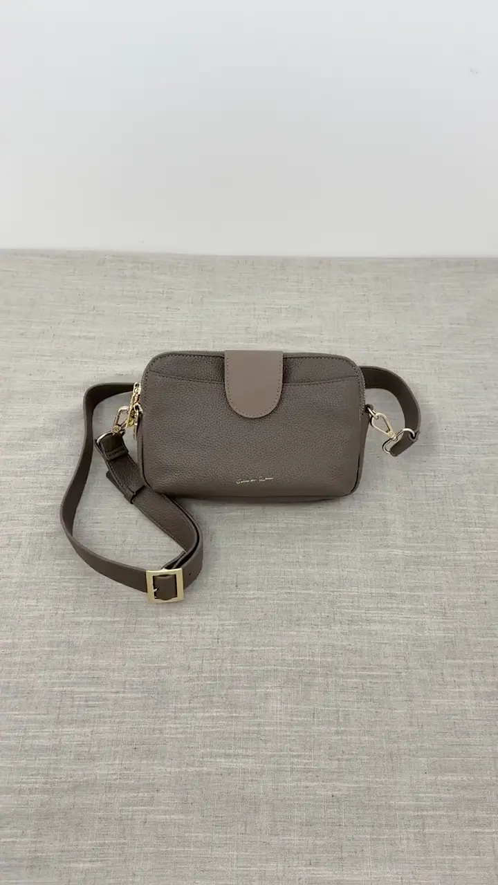 サックスバー公式通販サイトのアップロードの投稿(1436163759042220032)