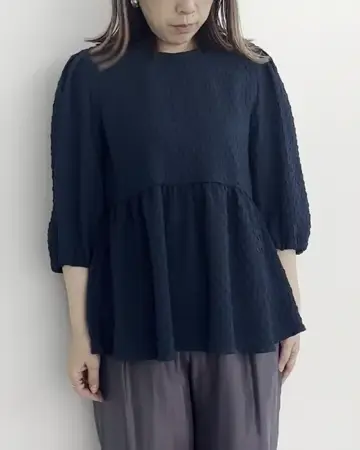 エンフォルド コンビネーション ペプラム プルオーバー ブラウス エンボス加工ペプラムブラウス/洗える(ブラウス・シャツ) | MK MICHEL