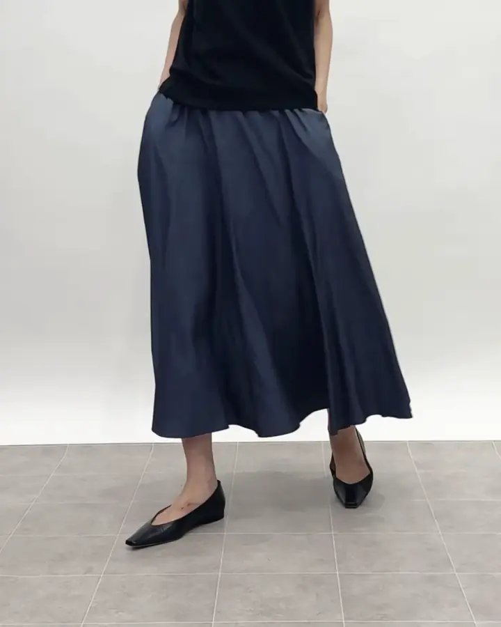 シャンブレーデニムフレアスカート(ミモレ丈スカート) | MICHEL