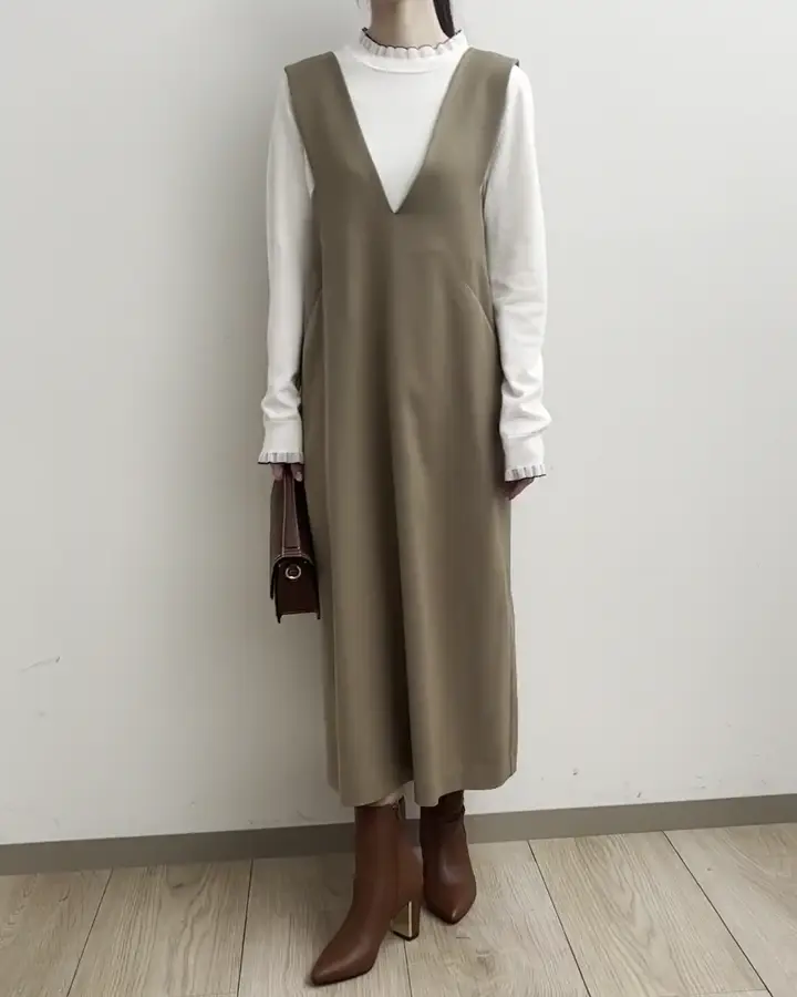 ウールライクVネックジャンパースカート/洗える(ジャンパースカート