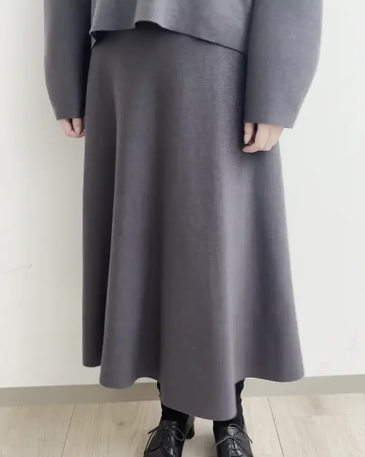 スムース編みニットフレアースカート/洗える(ロング・マキシ丈スカート