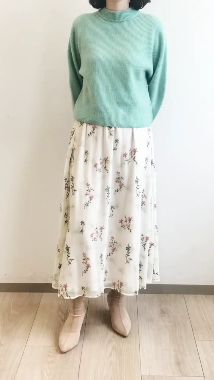 ドットフラワー刺繍スカート(ミモレ丈スカート) | Sybilla(シビラ