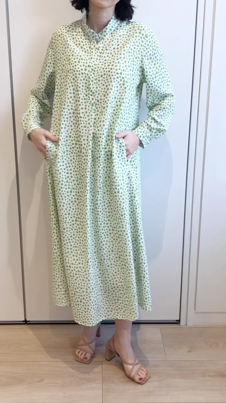 美品 Sybilla シビラ ドットフレア ワンピース ベルト シルク100 ランダムドットプリントドレス(ワンピース) | Sybilla(シビラ