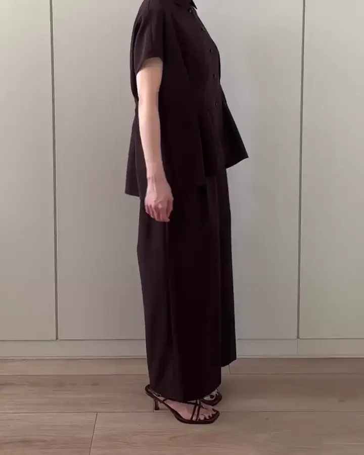 洗える]リネンライクストレッチ ウエストタックデザイン衿付きブラウス