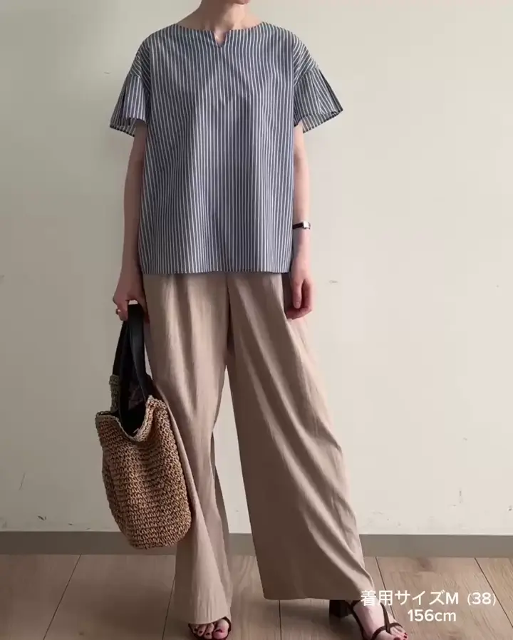 接触冷感/通気性/透湿性/洗える]ストライプ柄フレアースリーブブラウス