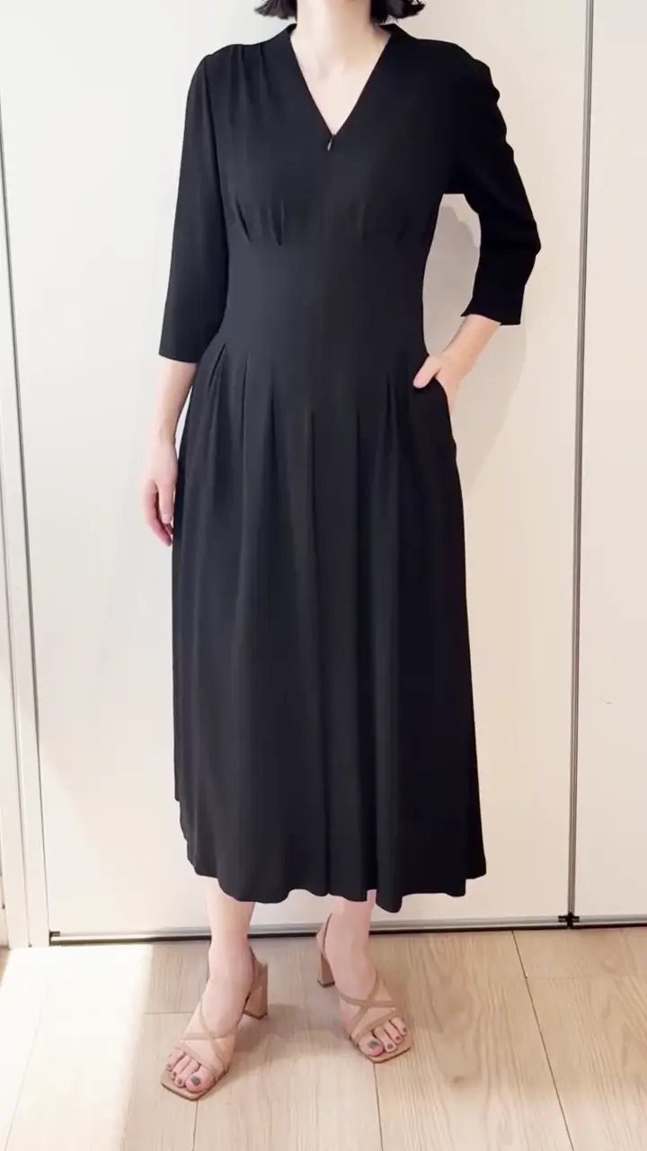 タックデザインドレス(ドレス) | Sybilla(シビラ)｜イトキンオンライン