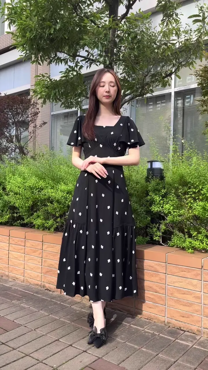 小花刺繍フレアスリーブワンピース | ワンピース | WILLSELECTION公式通販