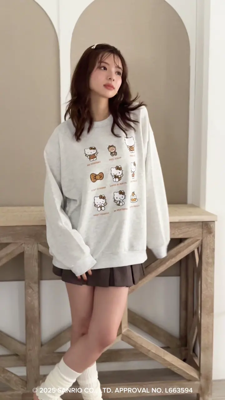 ハローキティ9連トレーナー / LUDIC PARK（ルディックパーク）の