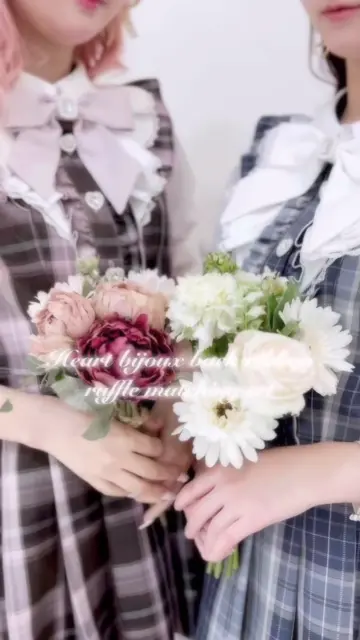 ハートビジューバックリボンラッフルセットアップ（セットアップ