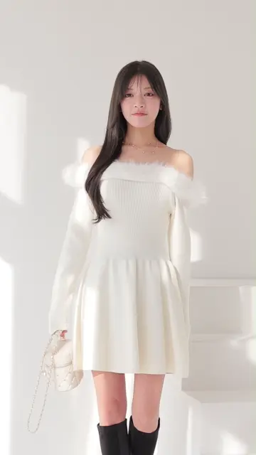 LIP SERVICE（リップサービス）｜ ファーオフショルフレアニット