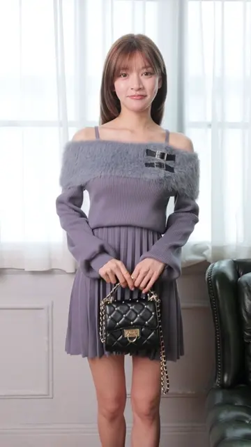 LIP SERVICE（リップサービス）｜ フェザーオフショルプリーツニット