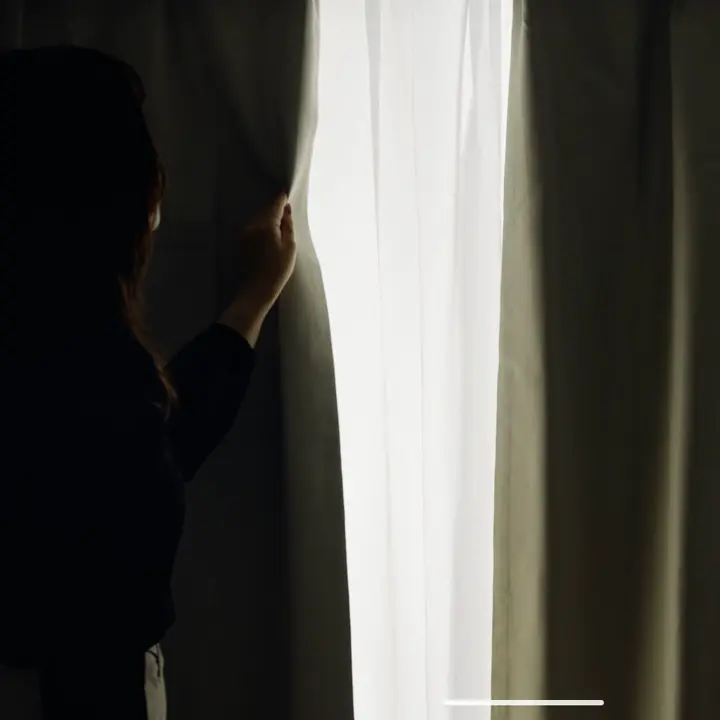 100％遮光＆防音＆断熱保温UV見えにくいレース付カーテンセット