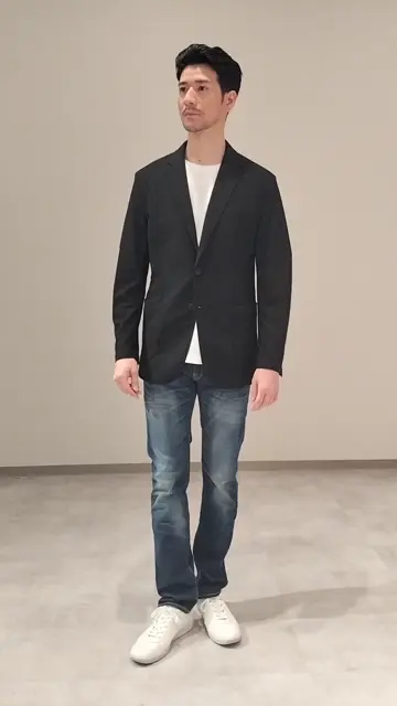 上品な艶と着心地の良い モクロディクルーネックTシャツ