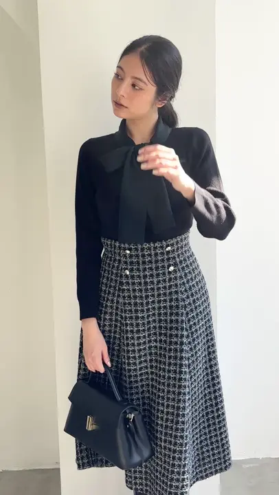 未使用級 23AW エムプルミエブラック ループチェックツイードフレアスカート SALE】チェックツイード金釦フレアスカート - 12Twelve Agenda