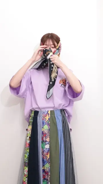 ScoLar ネコ・花・クラゲ 3柄展開 スカーフ付Tシャツ　パープル スカラー ScoLar ネコ・花・クラゲ 3柄展開 スカーフ付Tシャツ