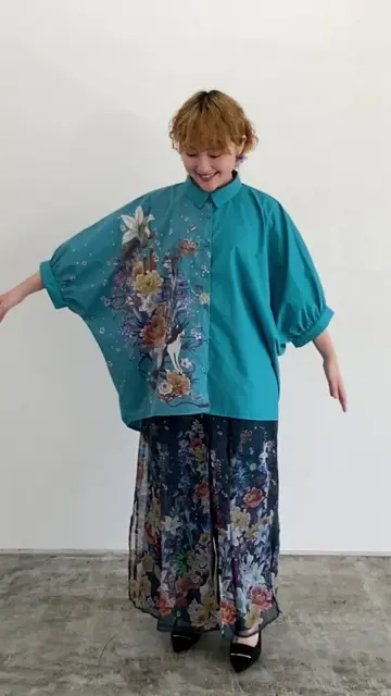 552221：雅結×iS ScoLarコラボ 和風花柄シフォン重ねパンツの