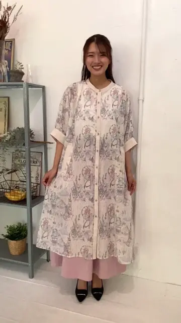 イズスカラー　552252：マーメイドのお部屋柄 総柄前開きワンピース 552252：マーメイドのお部屋柄 総柄前開きワンピースの通販-ScoLar