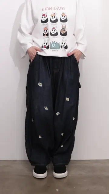 353108：パリティーのネコ目玉焼き刺繍パンツの通販-ScoLar