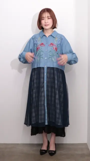 553211：花蝶刺繍チュール重ね チェック柄デニムワンピースの通販-ScoLar