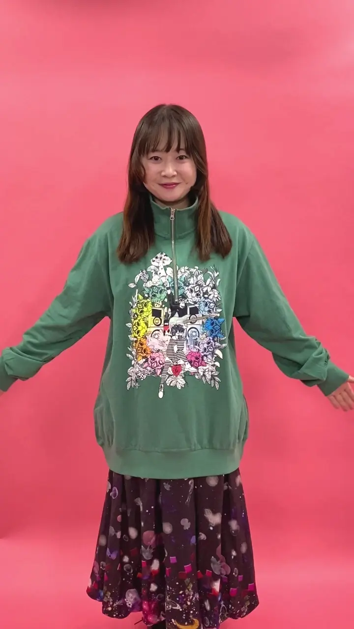 153697：スカラーちゃんと時計と音楽柄裏毛チュニックの通販-ScoLar