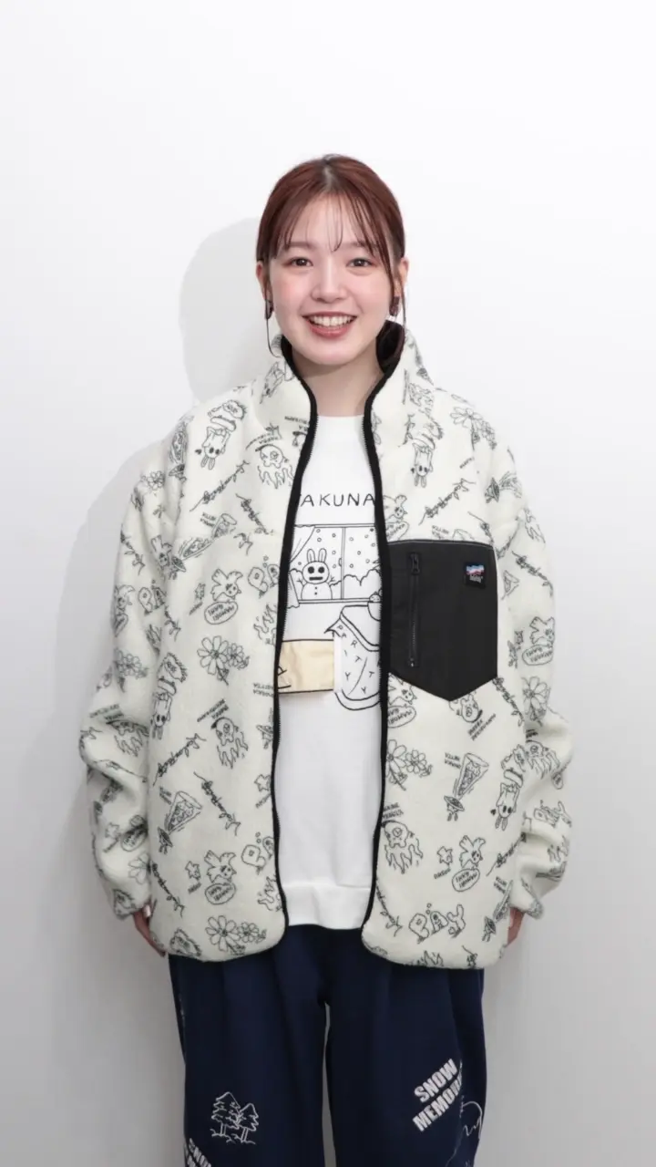 353133：落書き調Parityキャラ厚手ボアハイネックブルゾンの通販-ScoLar