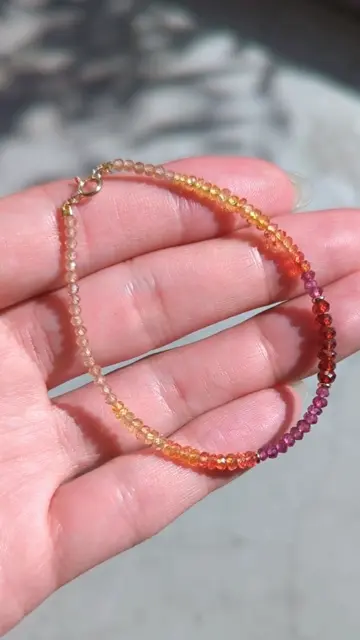 Sapphire × Garnet sunset gradation bracelet /サファイア | Hariqua