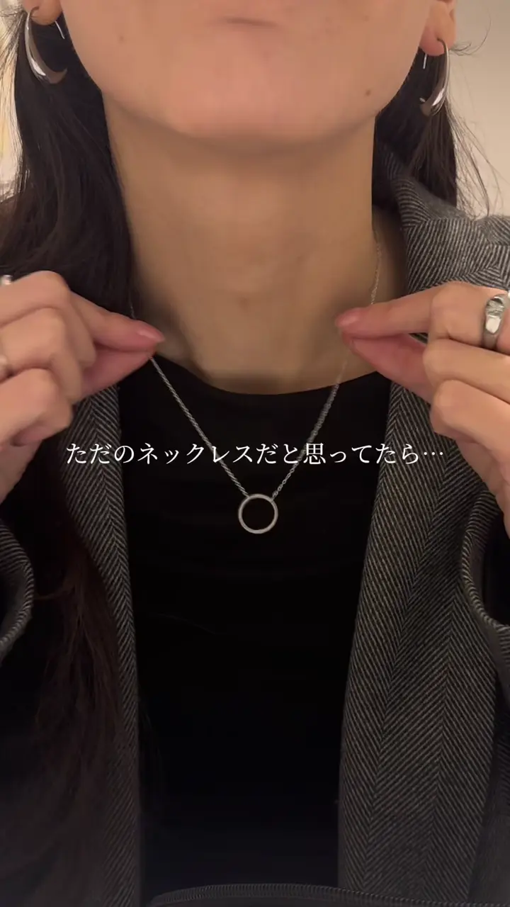 アノー モチーフ ネックレス｜サージカルステンレス 金属アレルギー