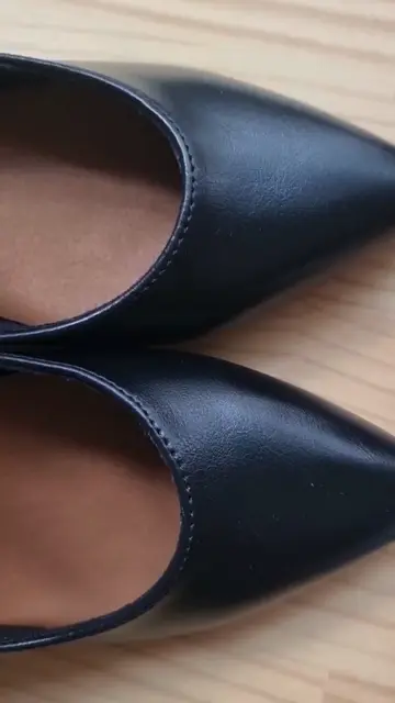 美品　ミラオーウェン　黒リボン　バックストラップ　ポインテッド　ヒール　パンプス 美品 ミラオーウェン 黒リボン バックストラップ ポインテッド