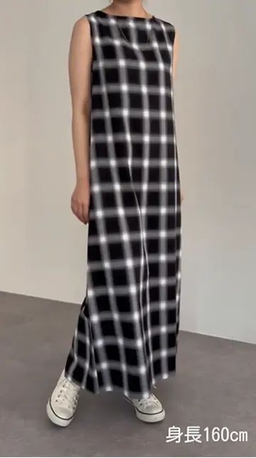 動画あり》チェックノースリワンピース【SUM1 STYLE(スミ