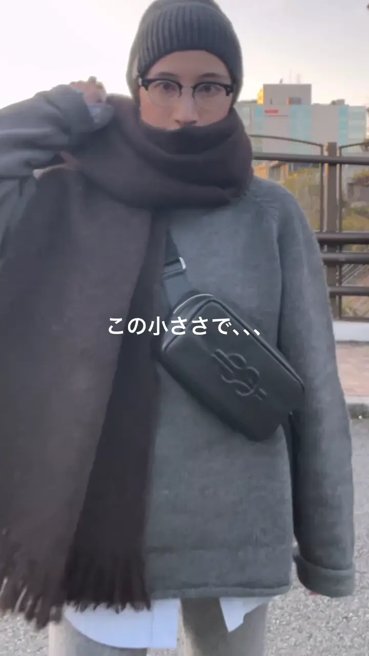 本革/超軽量290g》エンボスボディバッグ/ショルダーバッグ | ear
