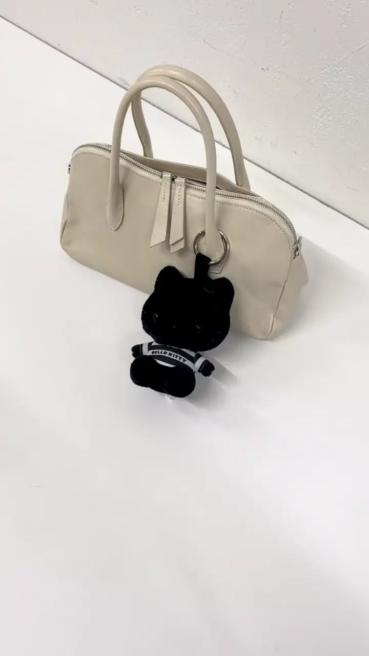 HELLO KITTY（ハローキティ）×ear】コラボぬいぐるみチャーム | ear