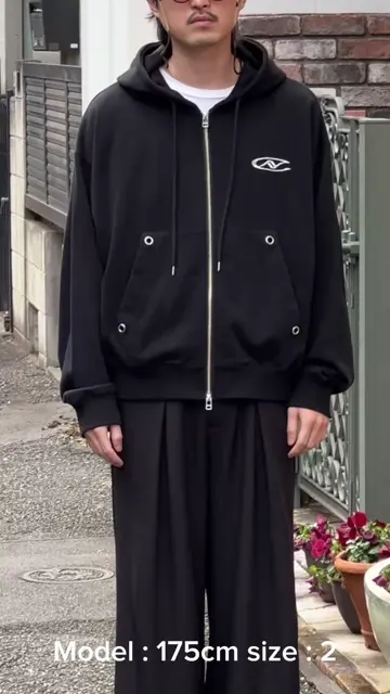 Neucon/ニューコン】ロゴ刺繍ダブルZIPボリュームパーカー | Lui's