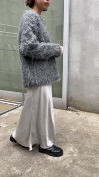 【値下げ】Omekashi ベージュ サテン ロングスカート ナロースカート 値下げ】Omekashi ベージュ サテン ロングスカート ナロー