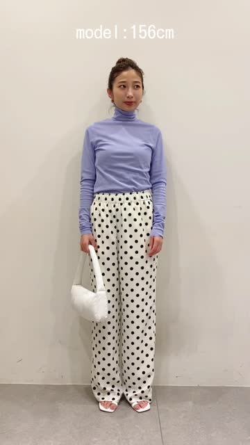 専用です！新品✨ウィムガゼット シアータートルネックプルオーバー 定価1.7万 新品✨ウィムガゼット シアータートルネックプルオーバー 定価