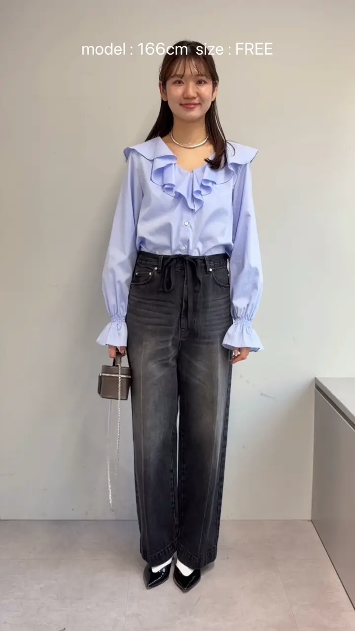 センタープレスブラックデニムパンツ | Whim Gazette(ウィム ガゼット