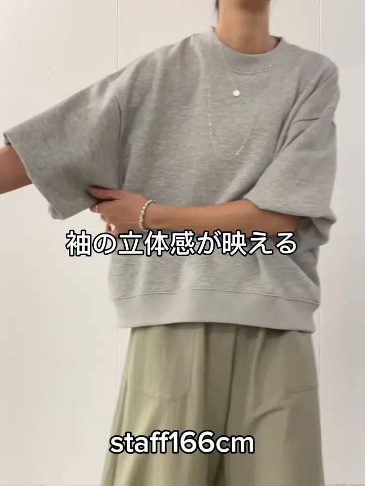 あこ　 新品未使用　ビアズリー　パフスリーブ　スウェット　花 パフスリーブ裏毛プルオーバー | BEARDSLEY(ビアズリー)レディース