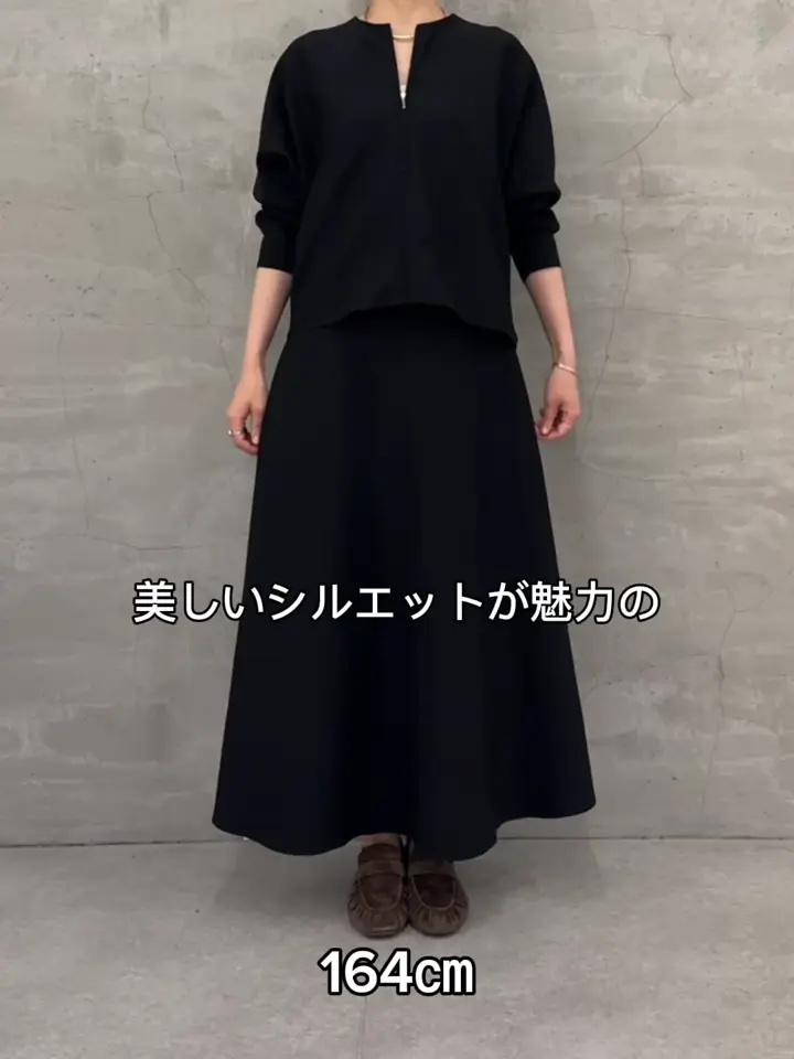 タグ付き完売品　BEARDSLEY ビアズリーフレアプルオーバー　黒ブラック ニットフレアースカート【セットアップ】 | BEARDSLEY(ビアズリー