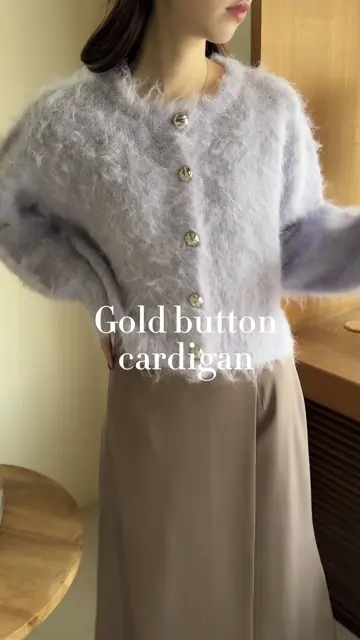 べこべこ釦ほんわりニットカーデ | natural couture(ナチュラル