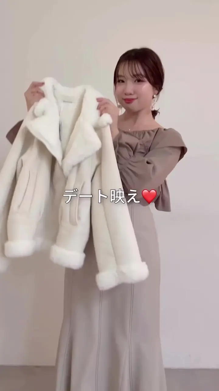 希少 限定生産 シリアルナンバー付き ポールスミス リアルムートンコート ファー 希少 限定生産 シリアルナンバー付き ポールスミス リアルムートン