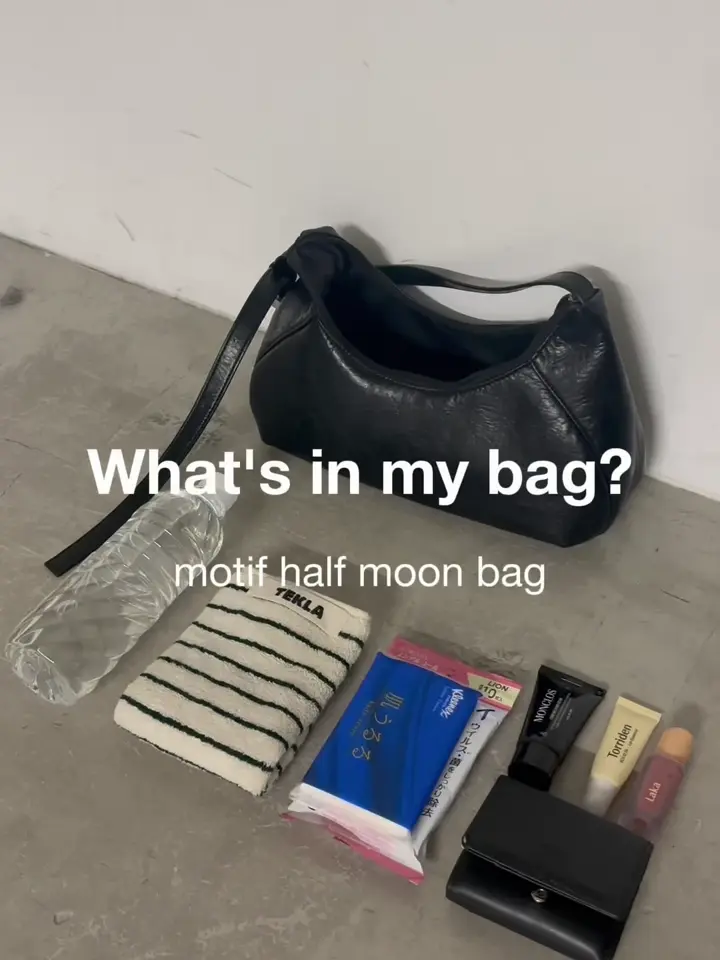 2WAY/500mlペットボトル収納可】モチーフハーフムーンBAG | Kastane