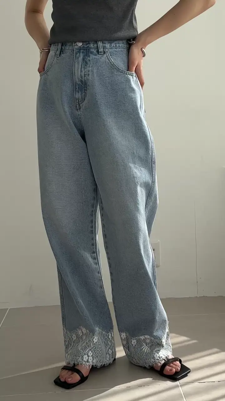 周りと差がつく♪】ライトオンス裾レースデニムストレートパンツ