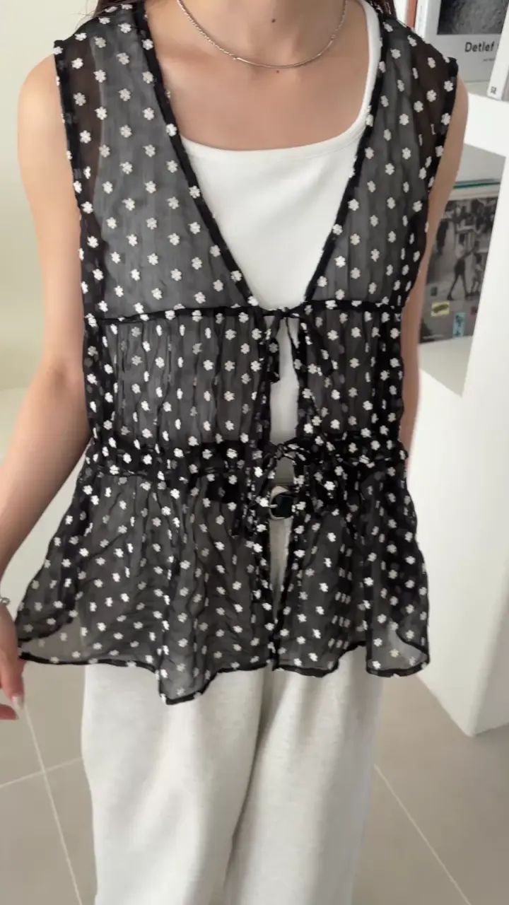 今買ってすぐ届く♡】花柄シアーベスト | DISCOAT(ディスコート