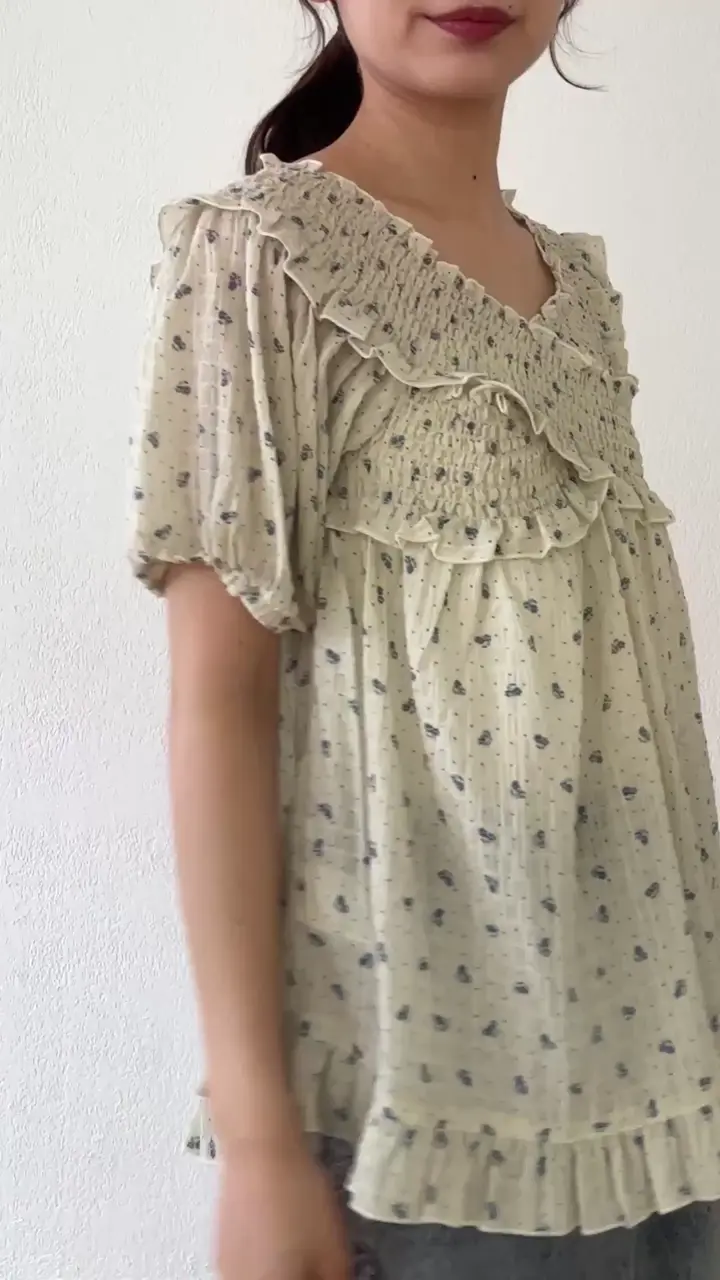 umm.】花柄シャーリングブラウス | DISCOAT(ディスコート)レディース