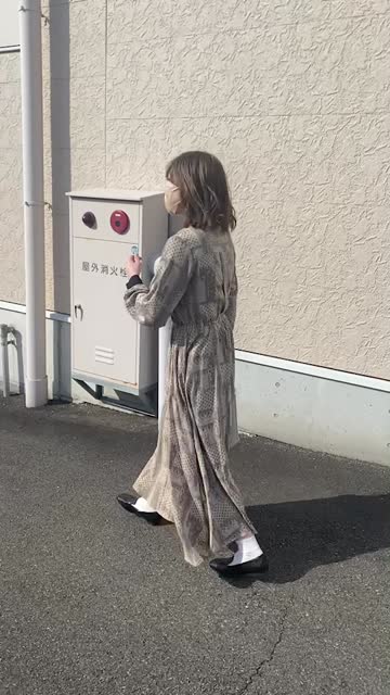 ペイズリー柄配色ワンピース | Chez toi(シェトワ)レディース