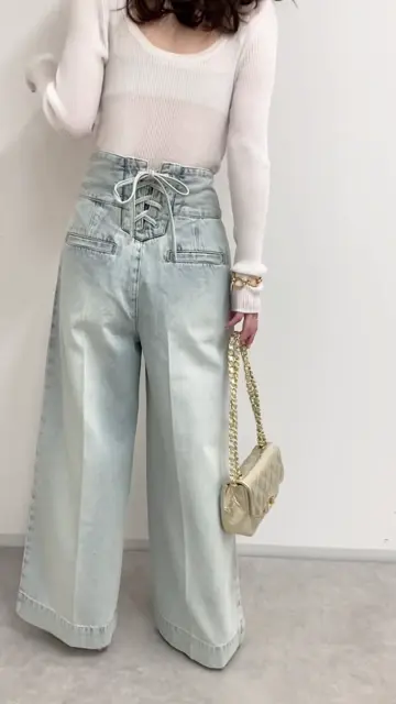 美脚見え】バックレースアップデニムワイドパンツ | La boutique