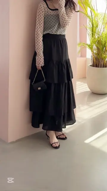 美品★セオリー 大人可愛いリネンスカート♪ 3サイズ展開あり・大人ガーリー】リネンティアードスカート | La